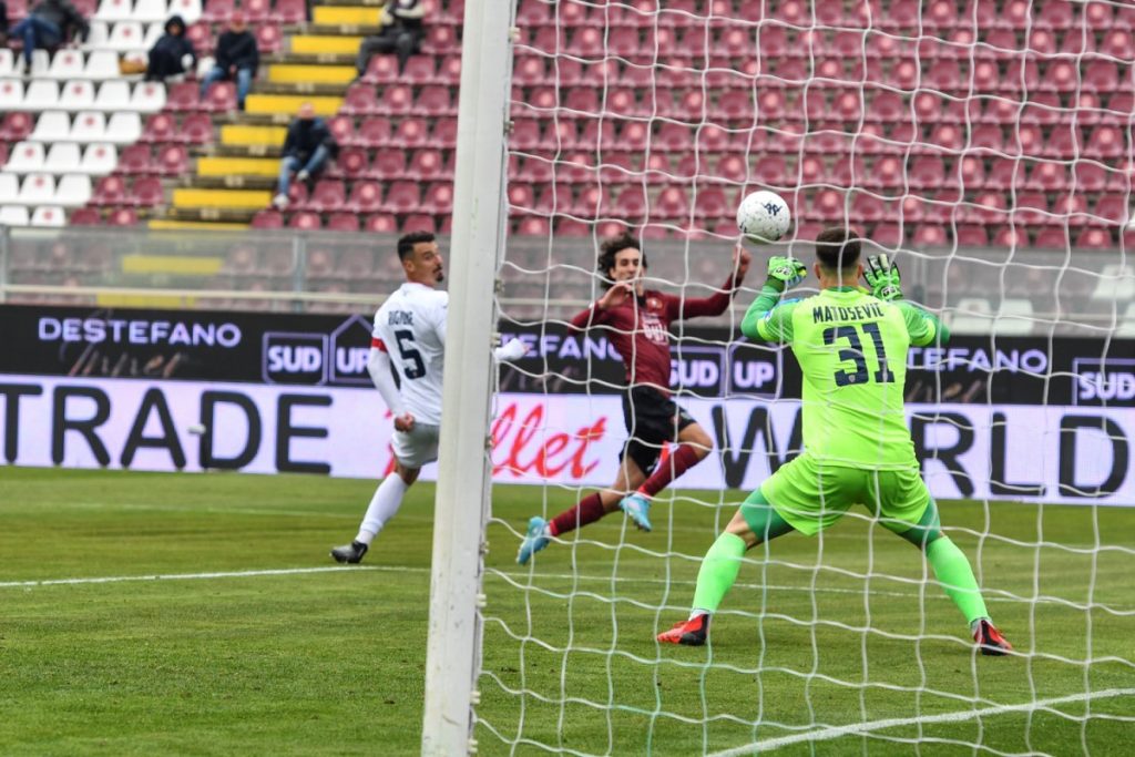 reggina-cosenza cortinovis tira