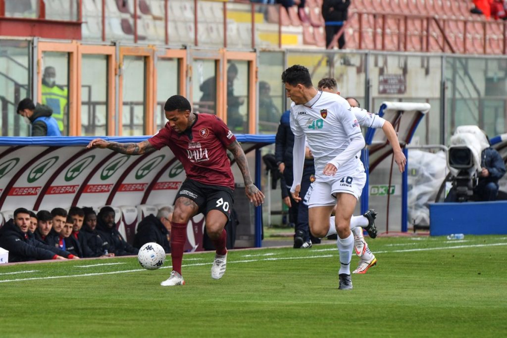 reggina-cosenza folorunsho