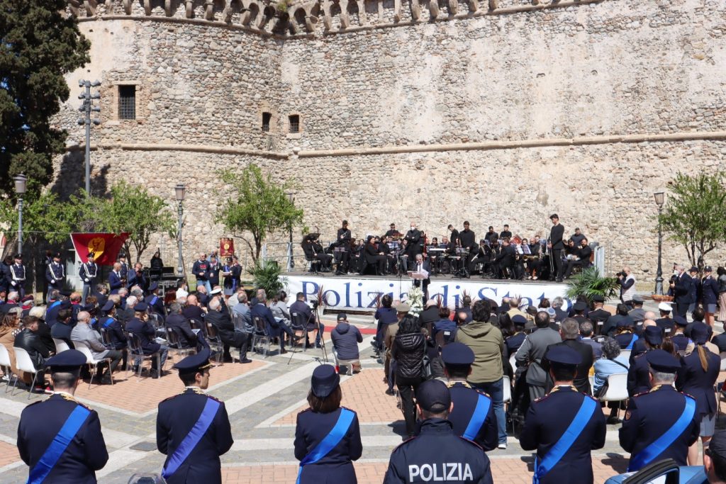 170esimo anniversario della Polizia di Stato castello aragonese