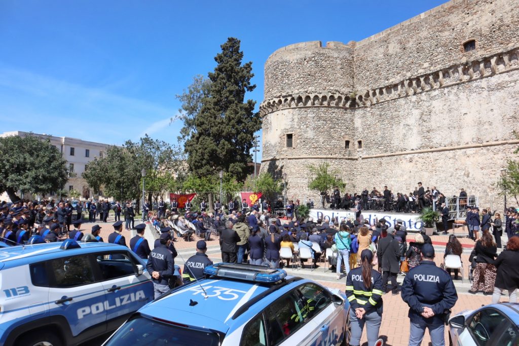 170esimo anniversario della Polizia di Stato castello aragonese