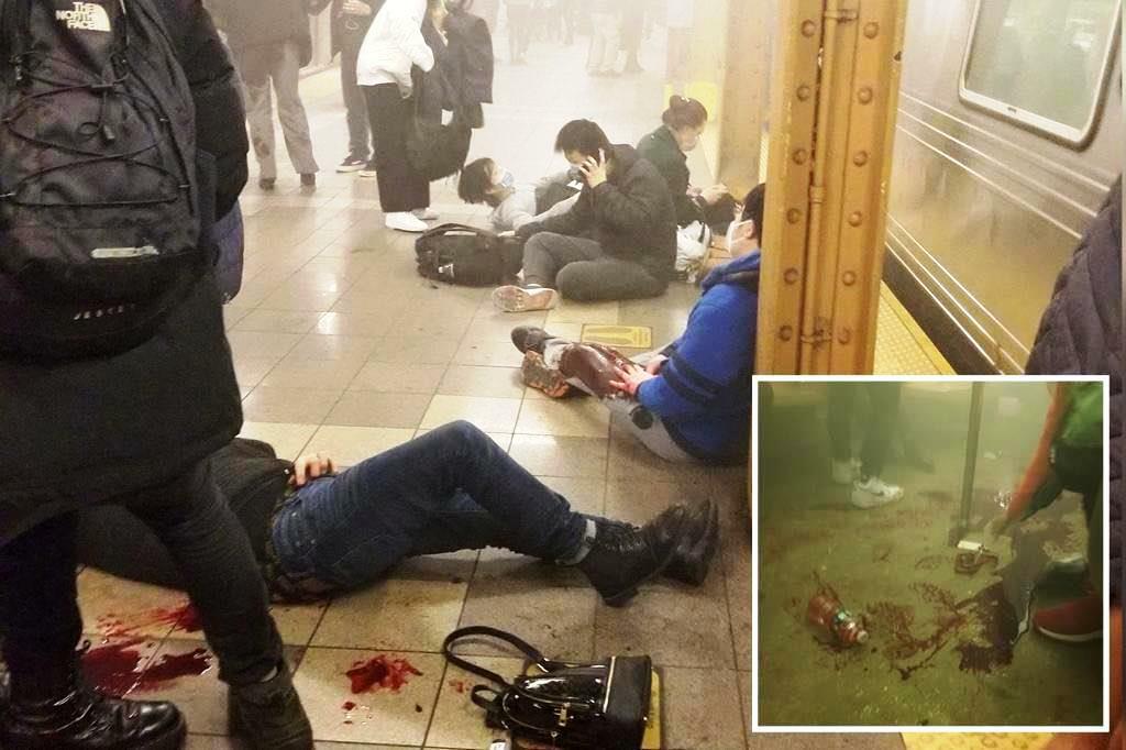 Spari nella metropolitana di New York