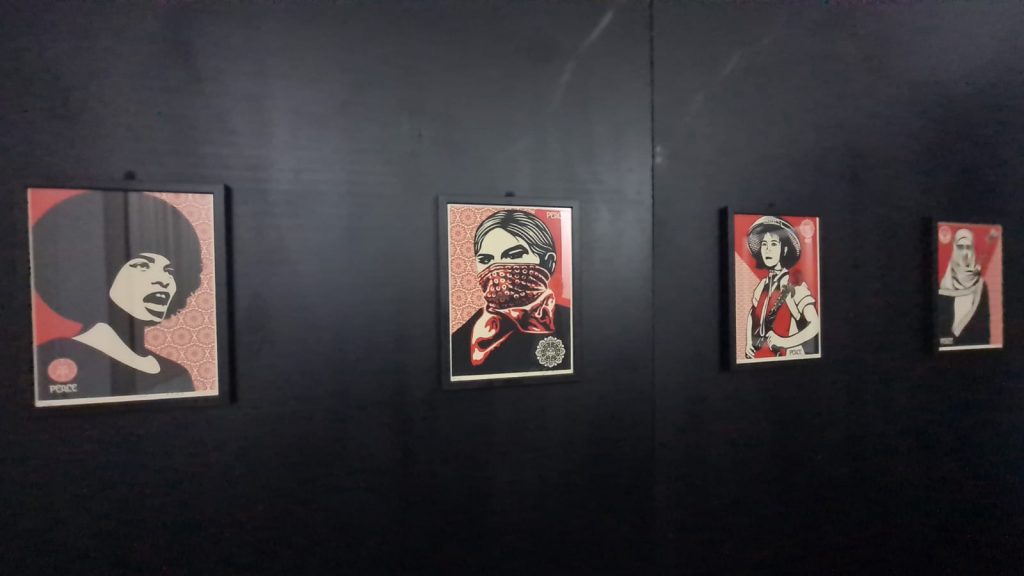 mostra di Obey