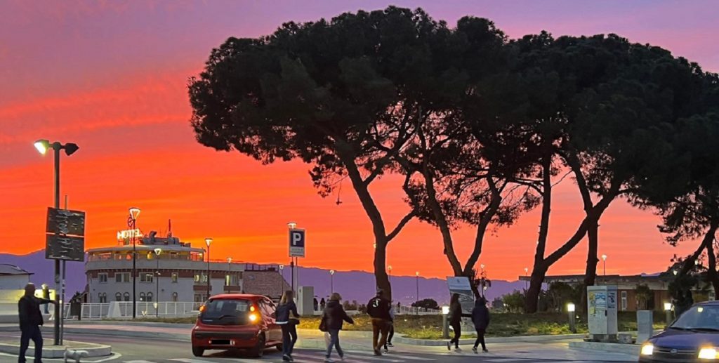 tramonto reggio calabria 30 aprile 2022