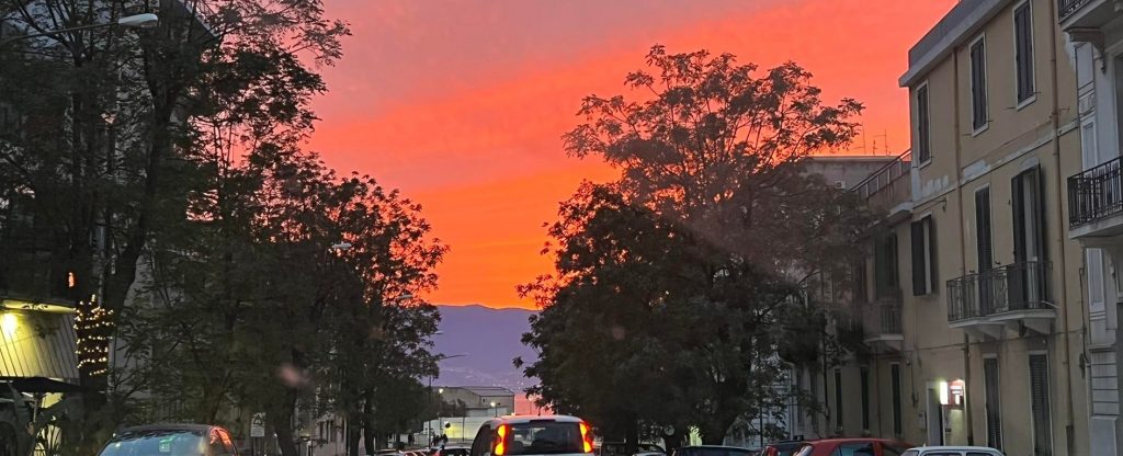 tramonto reggio calabria 30 aprile 2022