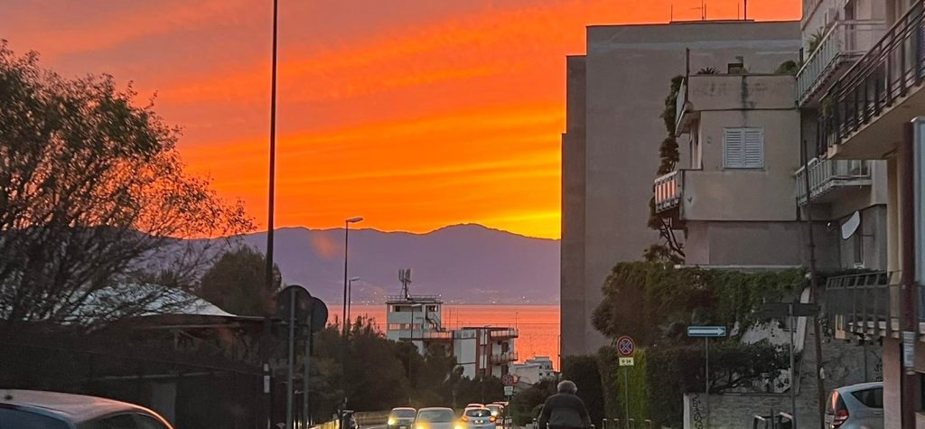 tramonto reggio calabria 30 aprile 2022