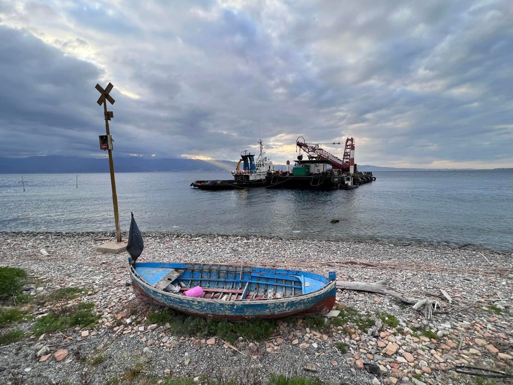 chiatte sul lungomare reggio