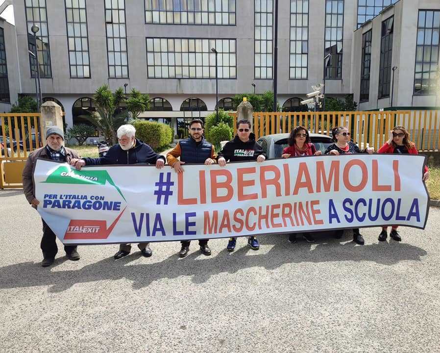 protesta mascherine italexit