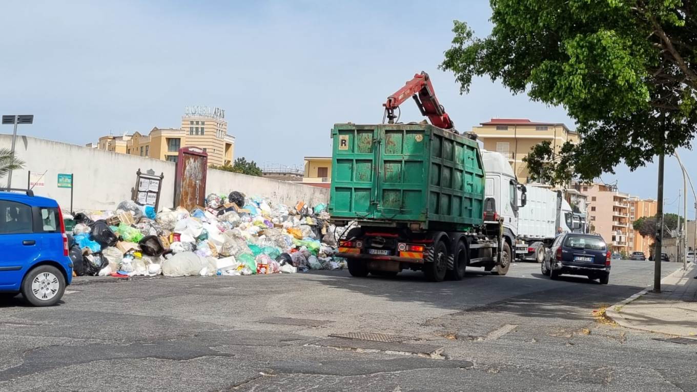 raccolta straordinaria rifiuti ciccarello