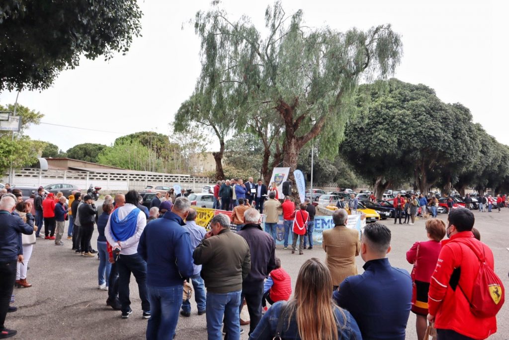 sfilata ferrari 1 maggio reggio calabria