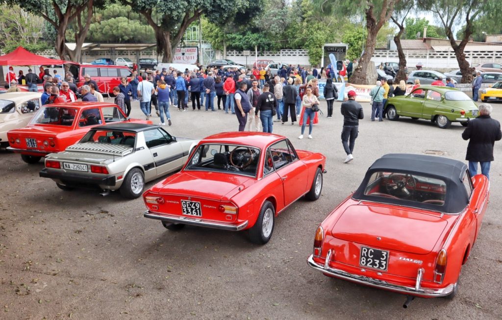 sfilata ferrari 1 maggio reggio calabria