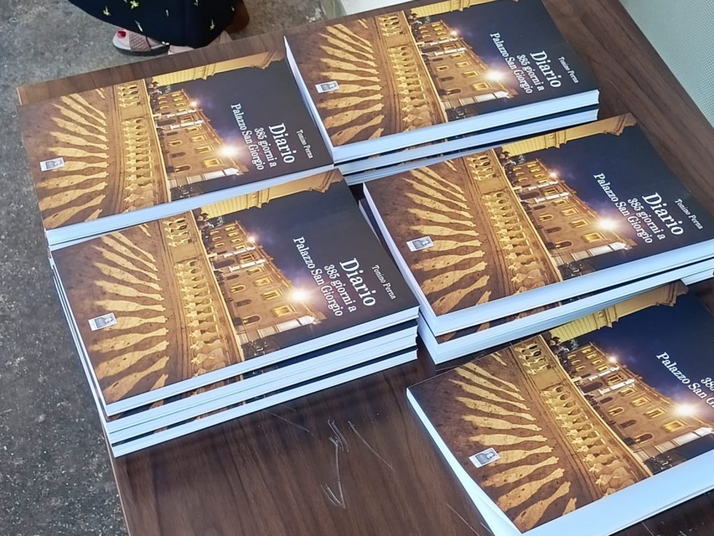 Presentazione libro Tonino Perna