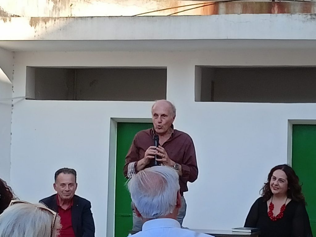 Presentazione libro Tonino Perna