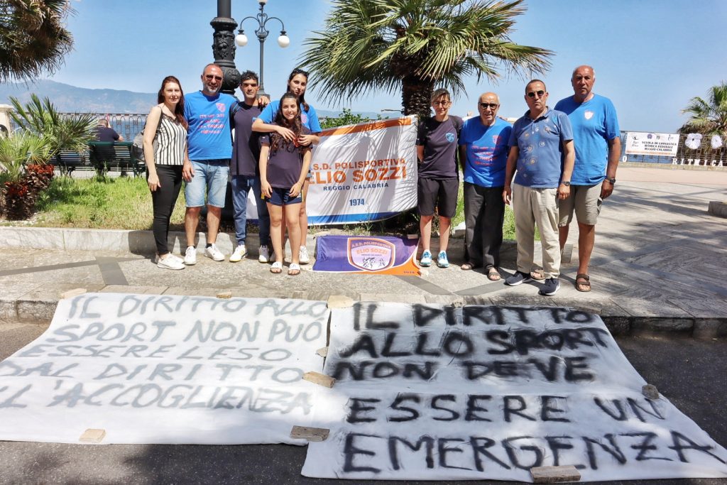 Protesta società sportiva Elio Sozzi giornata dello sport reggio calabria