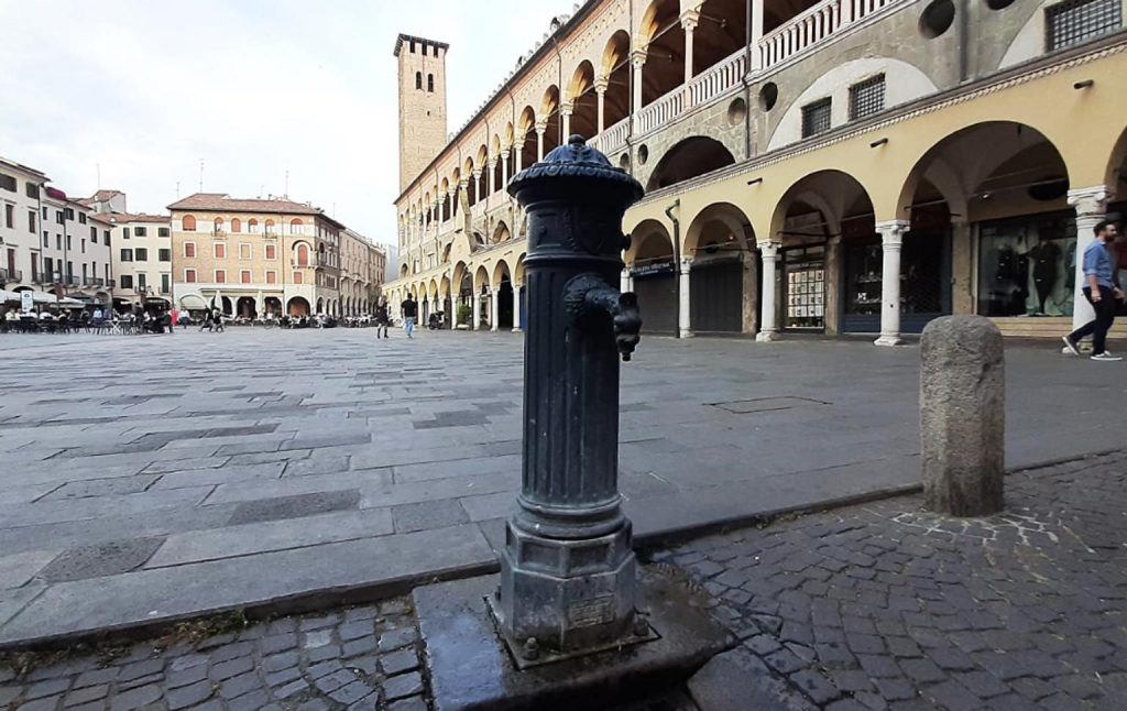 Siccità fontana chiusa