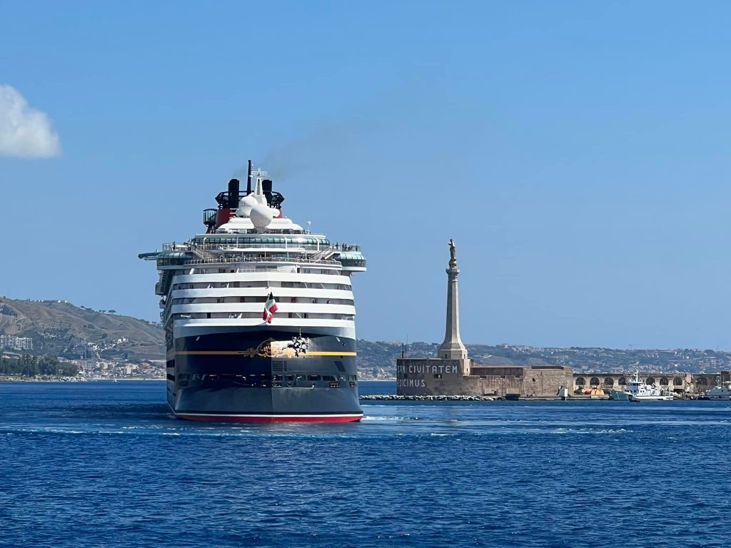 disney magic porto messina 11 giugno 2022