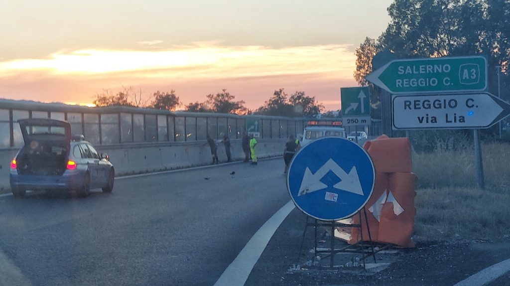 incidente raccordo reggio calabria