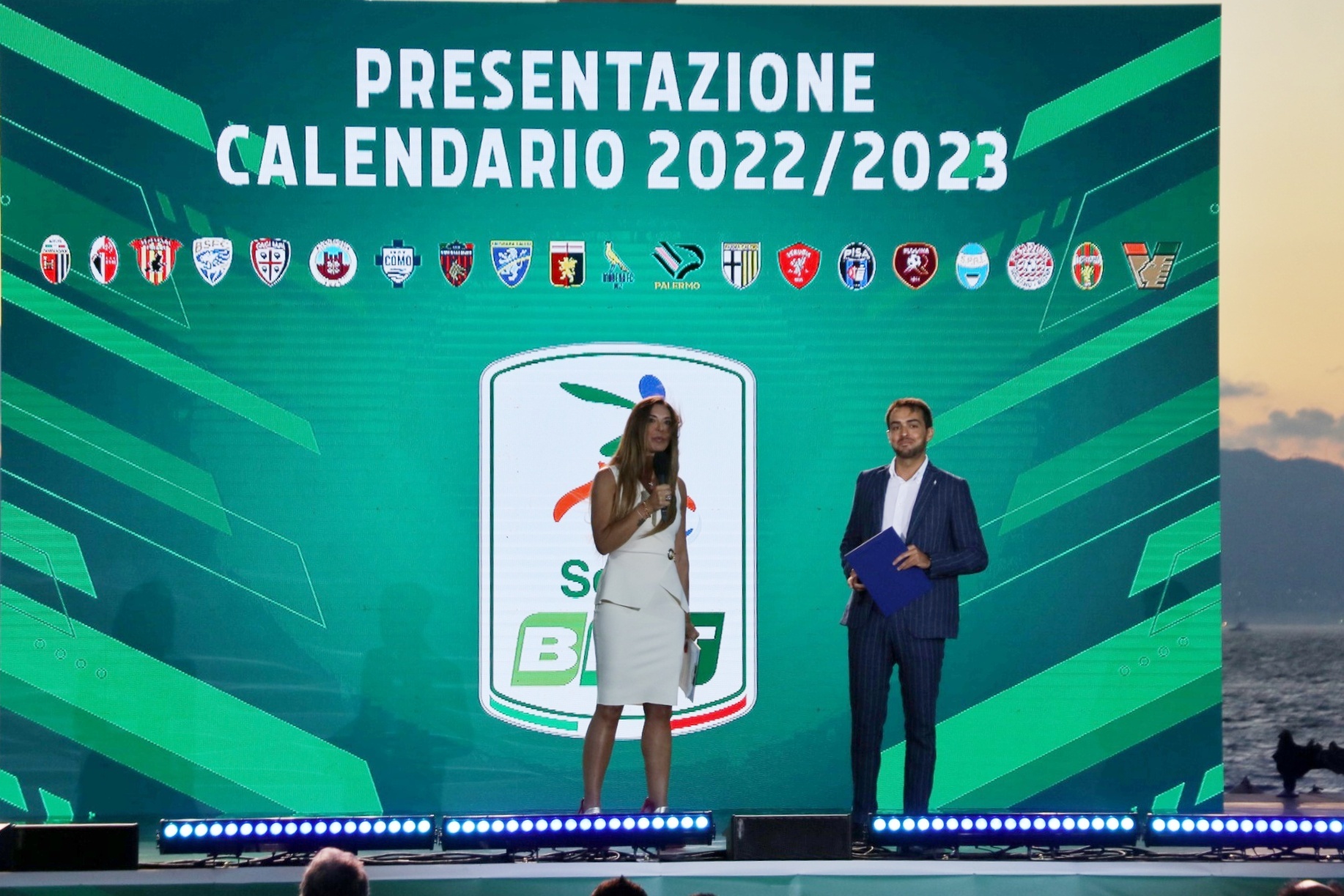 https://www.strettoweb.com/wp-content/uploads/2022/07/Calendari-Serie-B-a-Reggio-Calabria-8.jpeg