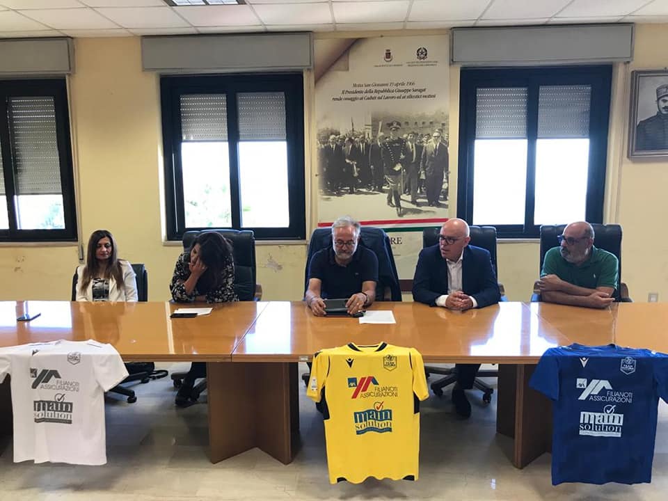 PRESENTAZIONE FUTURA