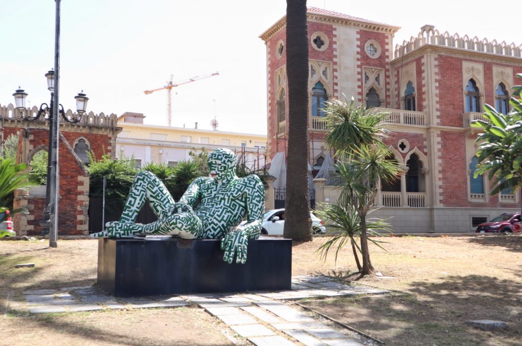 Statue di Rabarama a Reggio Calabria