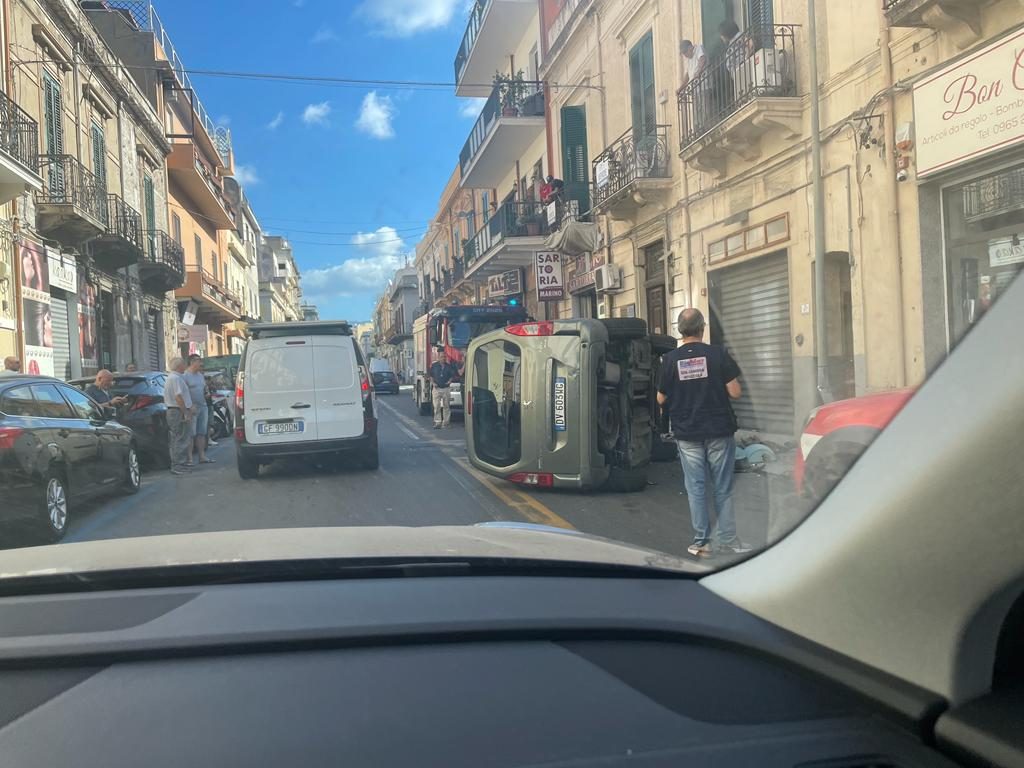 incidente via san francesco da paola