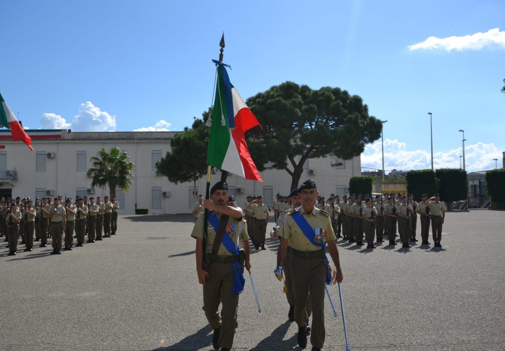 Bandiera di Guerra del 6° Reparto Comando e Supporti Tattici Aosta