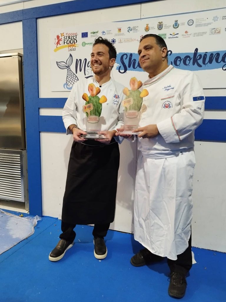 Emiliano Cipicchia e Natale Laganà ritirano premio Street Food