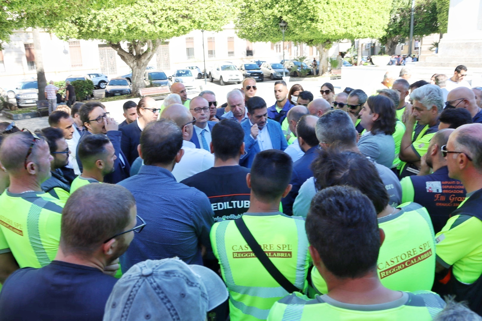 Protesta dipendenti Castore Reggio Calabria