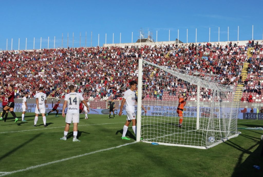 Reggina-Cosenza gol Rivas (2)