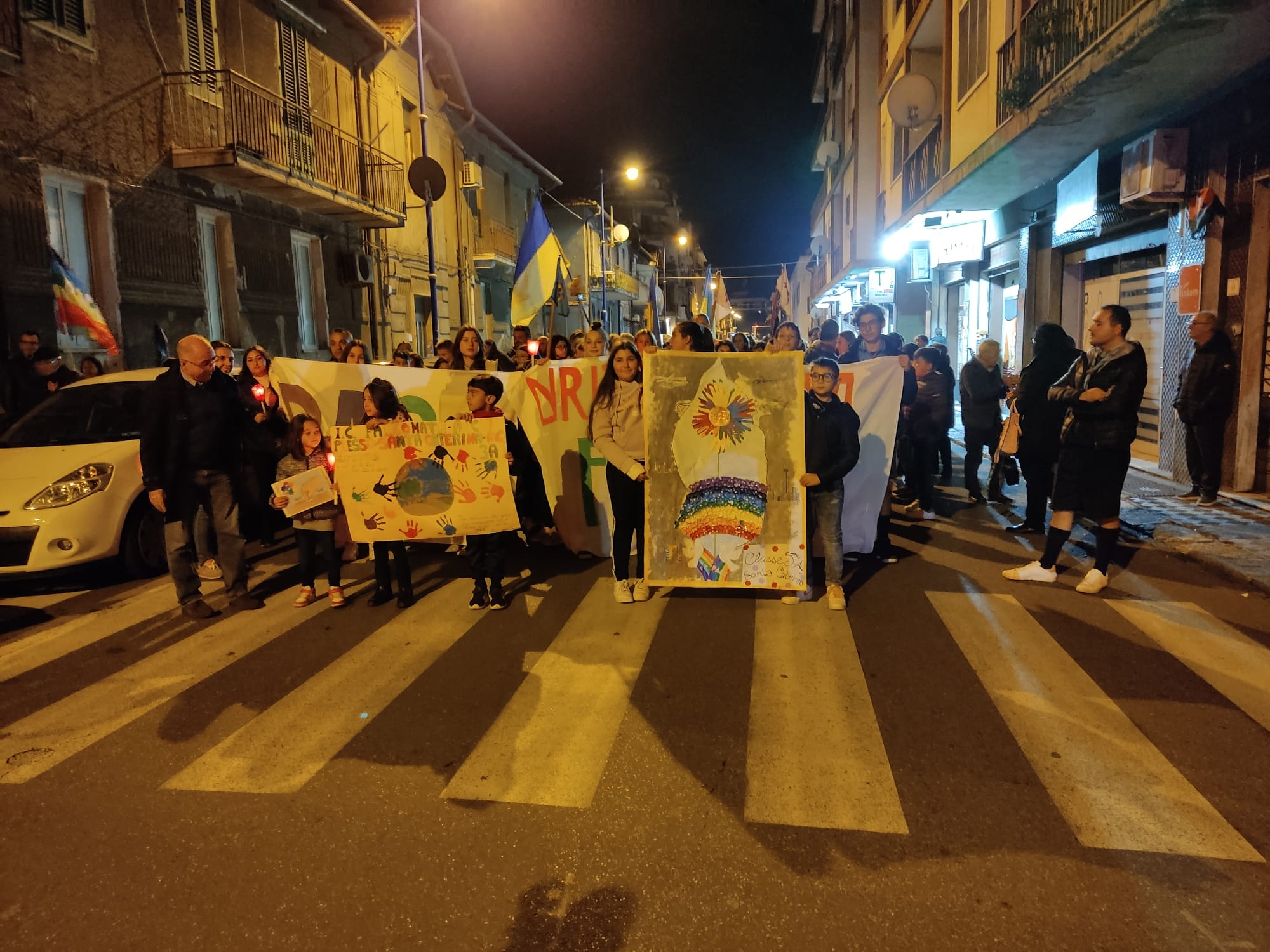 Marcia per la pace Noi per Santa Caterina