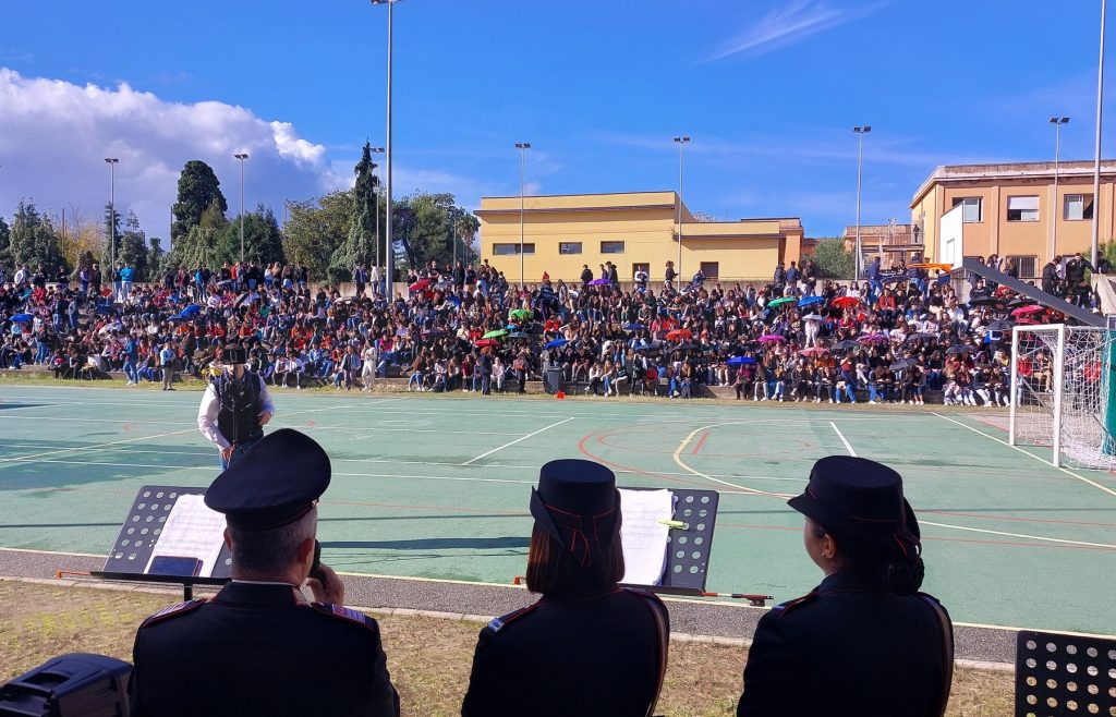 Scuola Pizi di Palmi iniziativa Giornata contro la violenza sulle donne