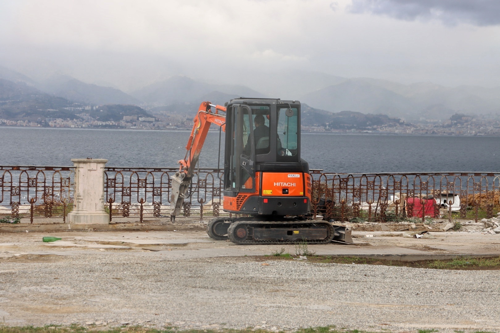 demolizione tempietto