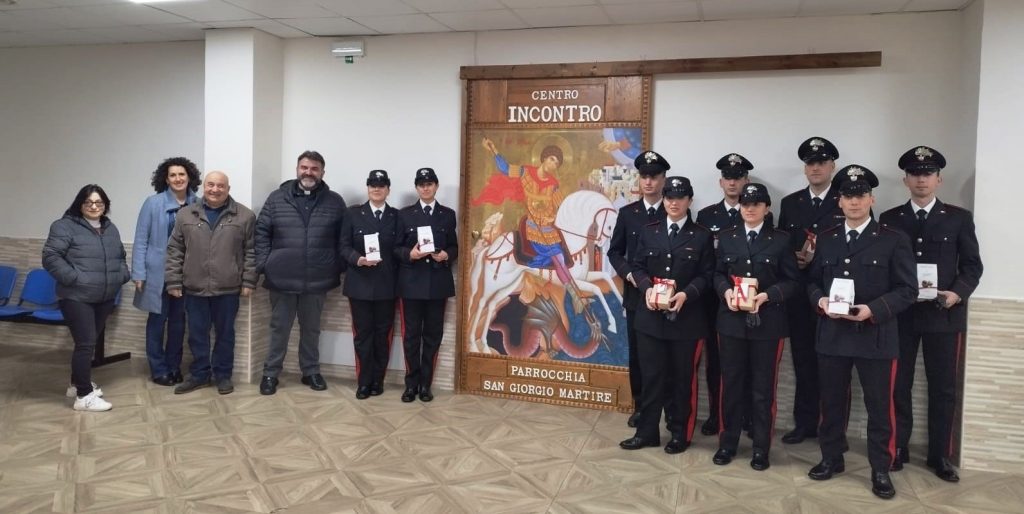 Allievi Carabinieri doni bisognosi