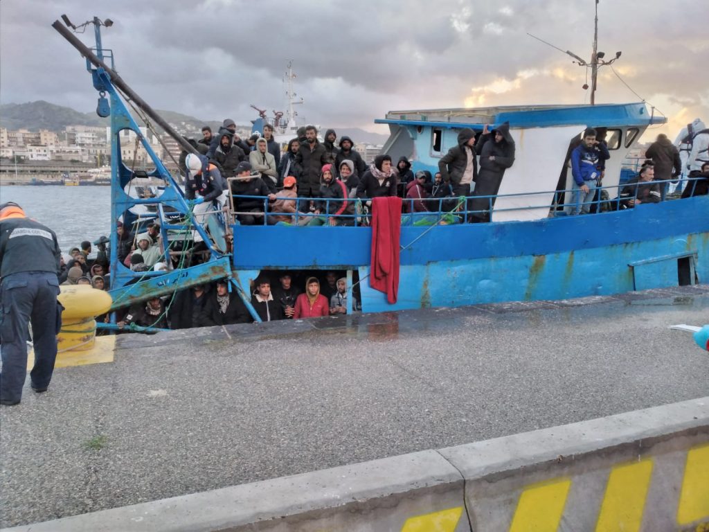 Migranti Porto Reggio Calabria