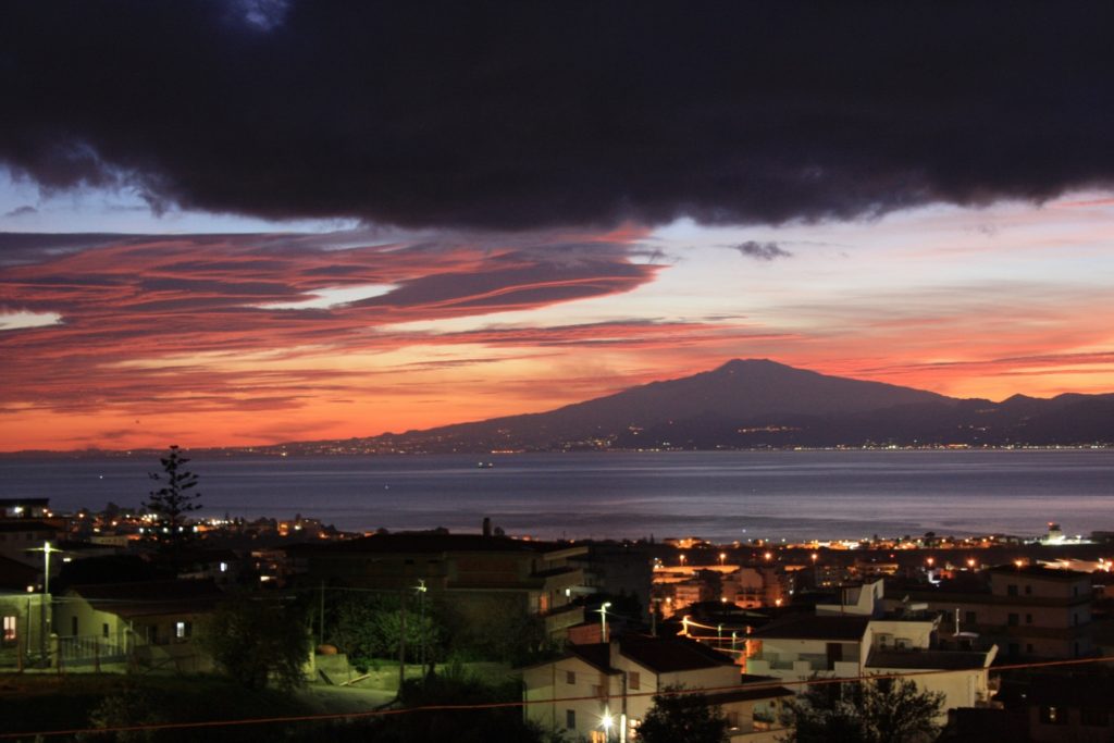 tramonto etna domenica 15 gennaio 2023