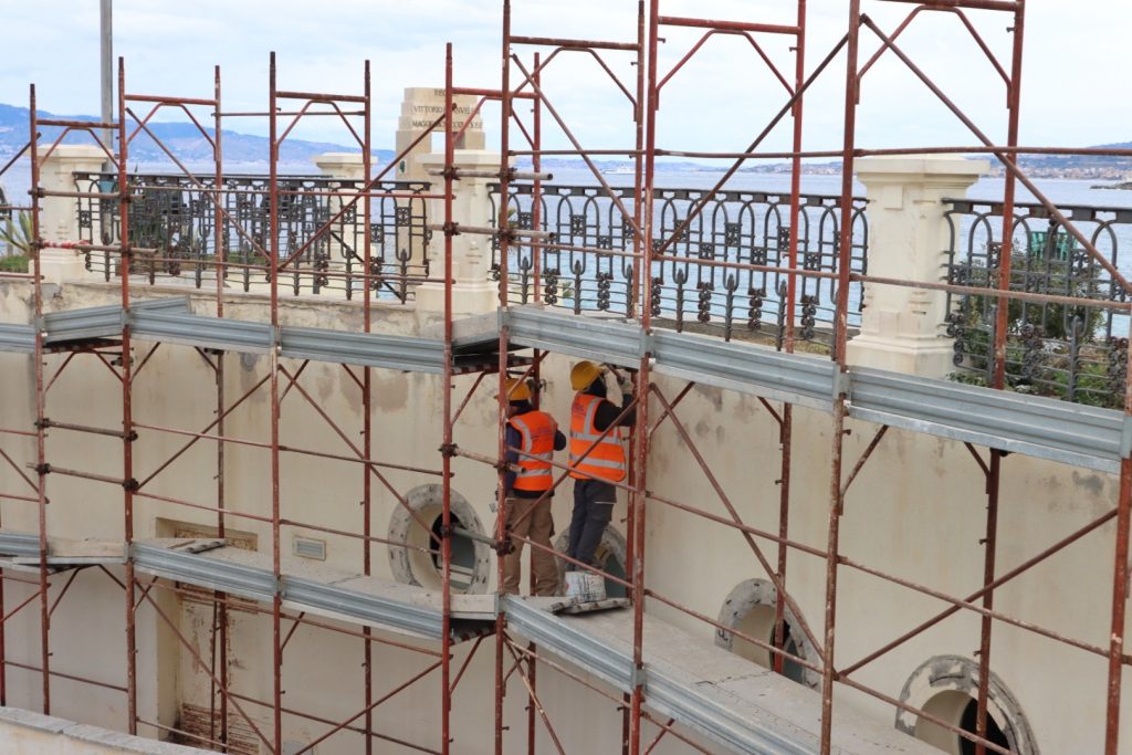 Lavori facciata Arena Reggio Calabria