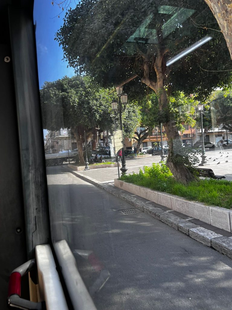 camion bloccato via san francesco