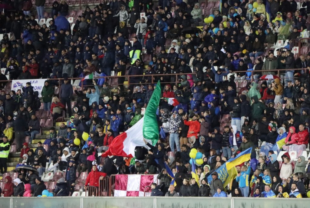Italia-Ucraina al Granillo tifosi