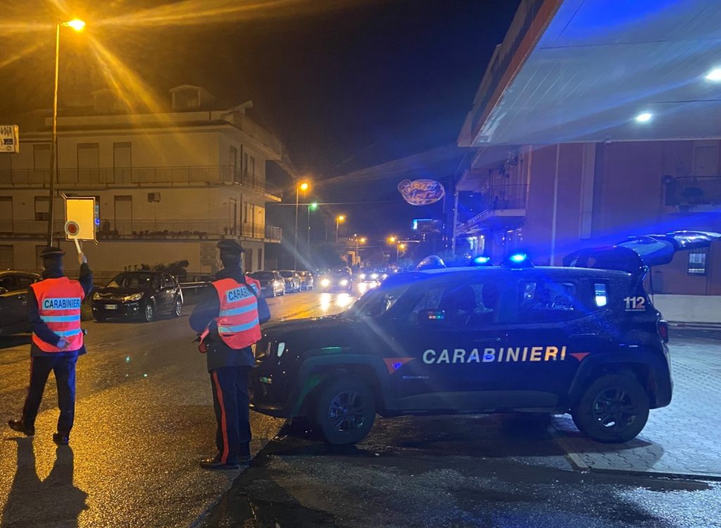 controlli carabinieri sera