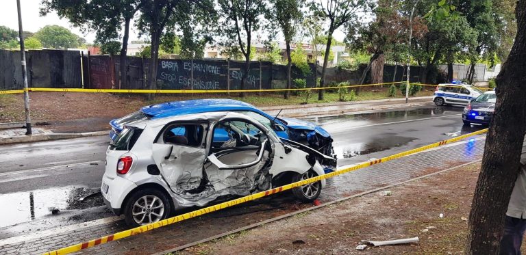 Incidente Smart Roma bimbo 5 anni ucciso