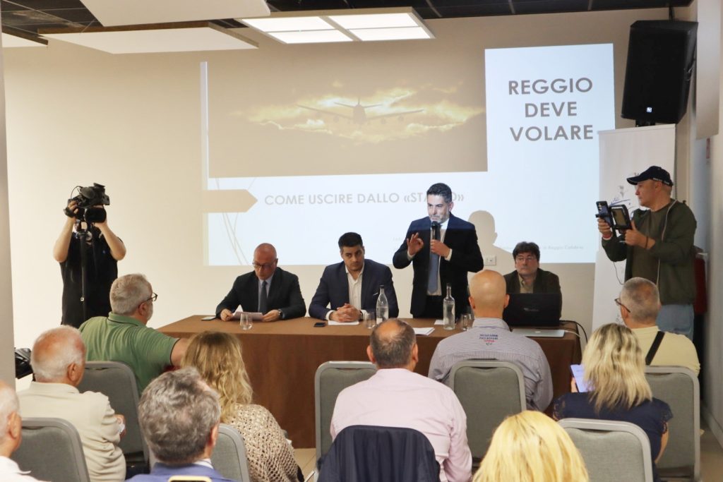 Interrogazione Parlamentare M5S su Aeroporto di Reggio Calabria