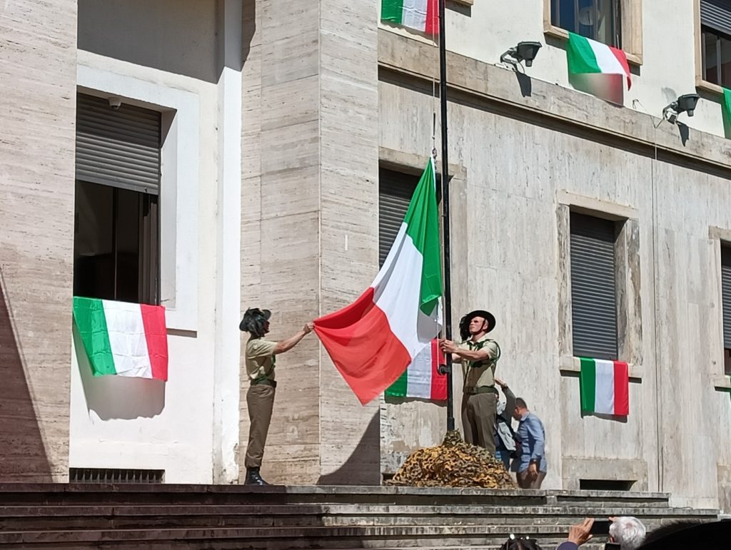 cosenza festa della repubblica luca fusaro insignito OMRI