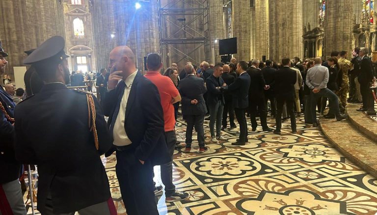 Funerali Berlusconi: 2 maxi schermi in piazza Duomo