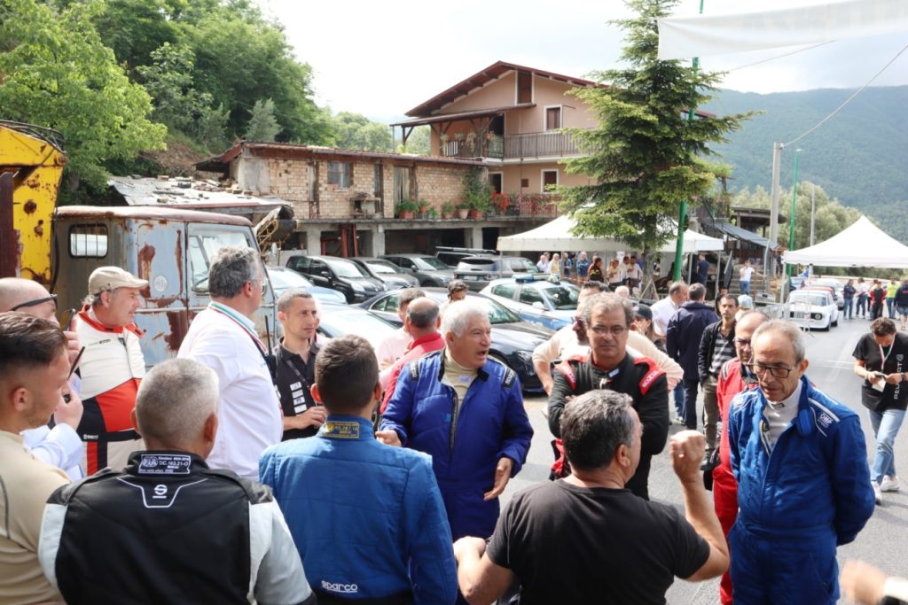 partenza cronoscalata santo stefano gambarie