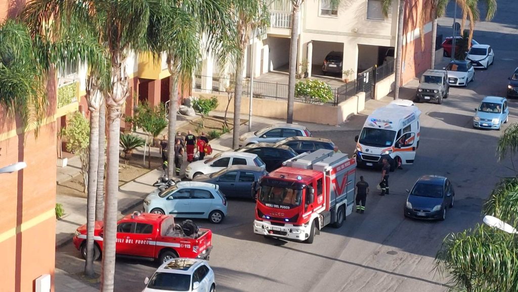 reggio calabria vigili del fuoco