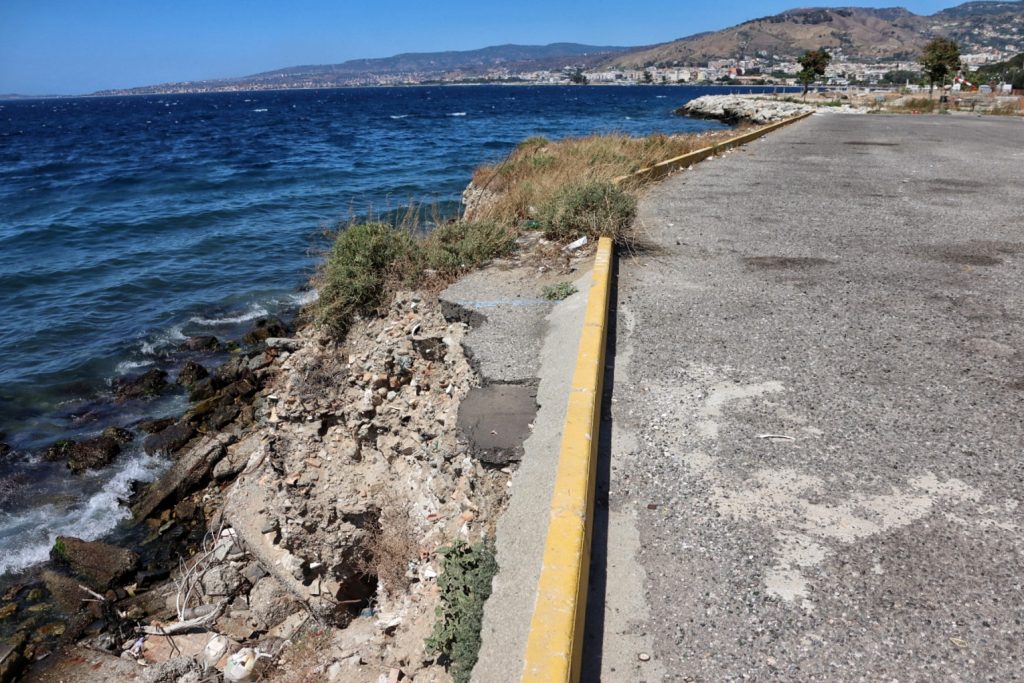 Erosione costiera Tempietto Reggio Calabria