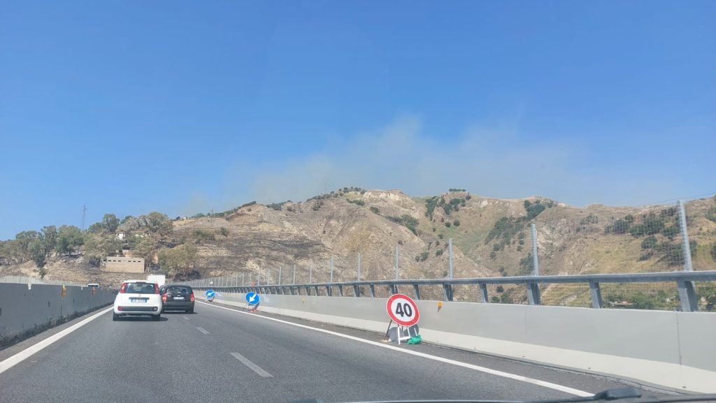 Incendio Reggio Calabria