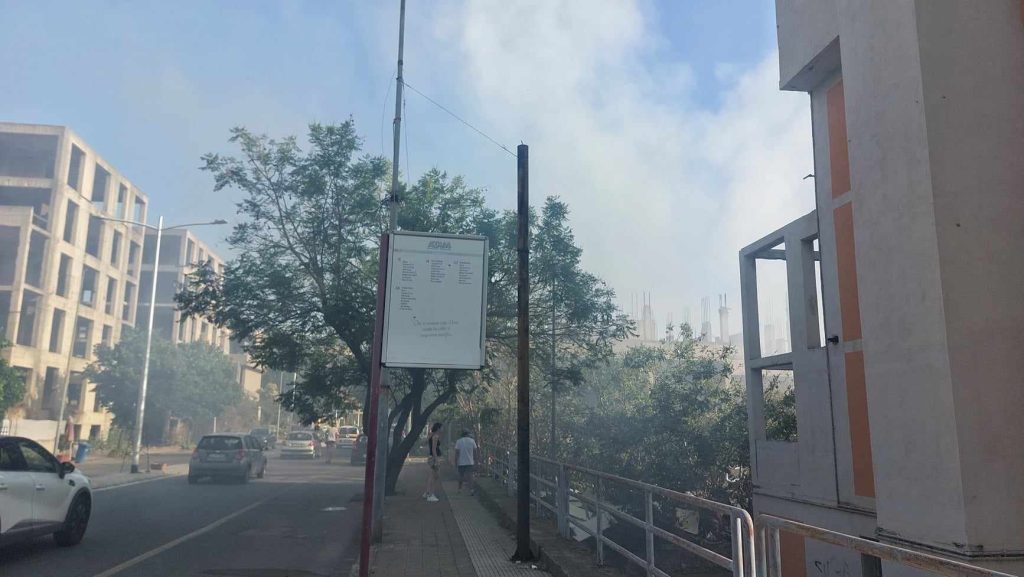 Incendio viale europa reggio