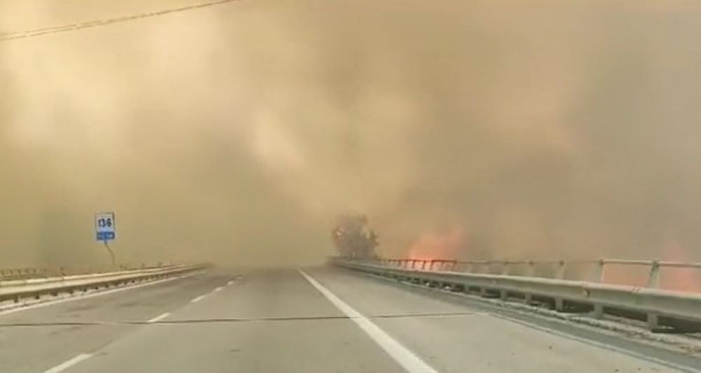 incendio siracusa