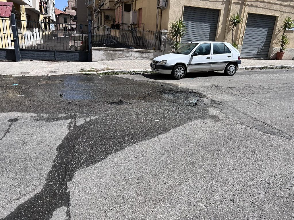 perdita acqua spazzatura via pola santa caterina