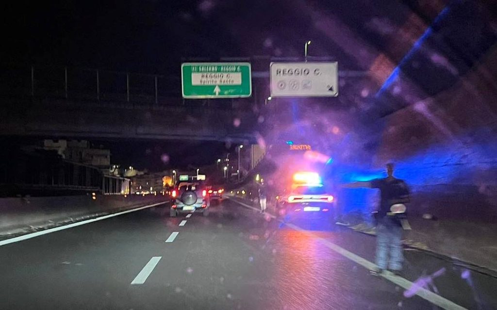 polizia stradale notte reggio raccordo reggio centro